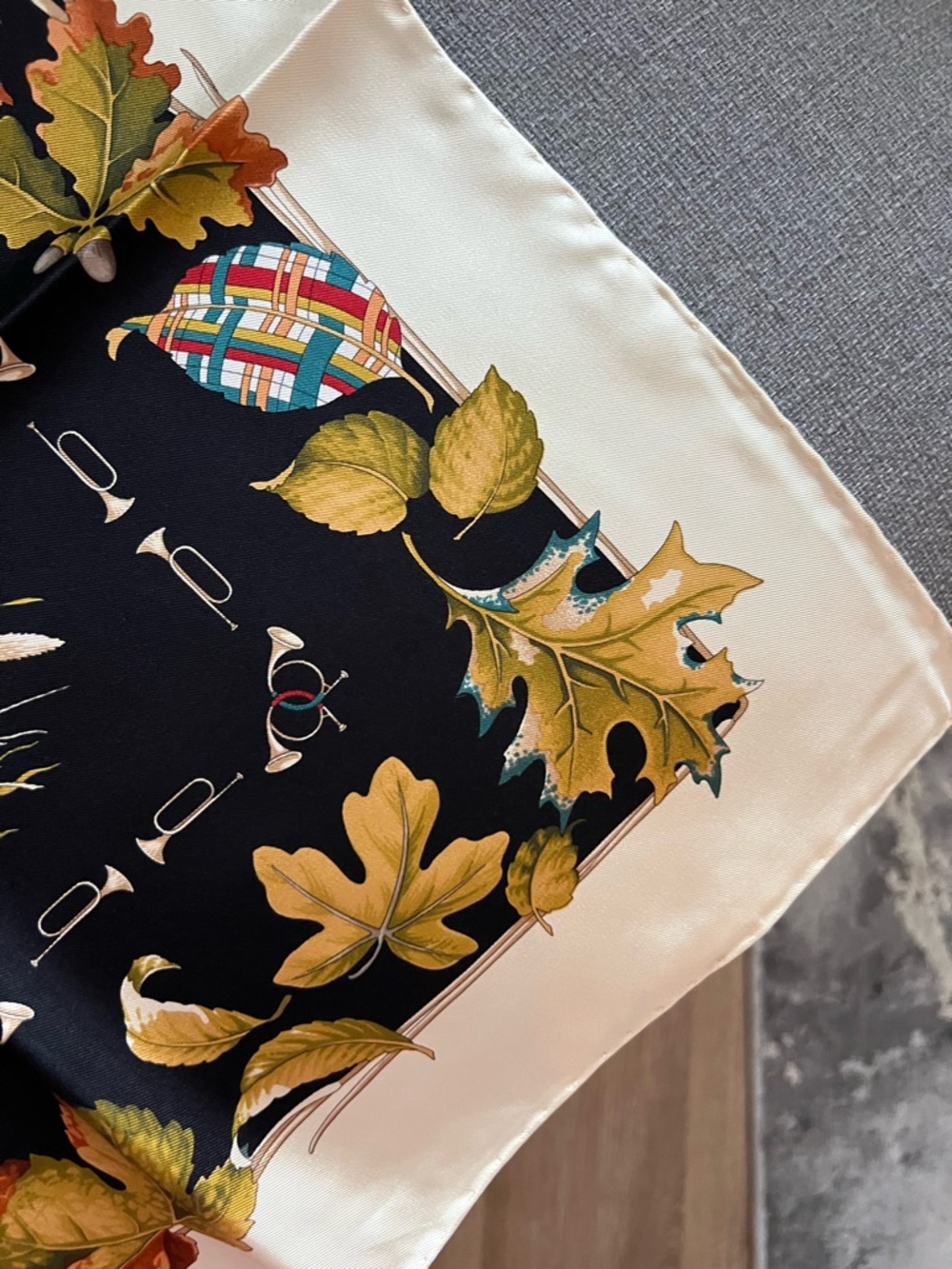 SALVATORE FERRAGAMO “Birds of a Feather” Silk Scarf - Picture 9 of 14